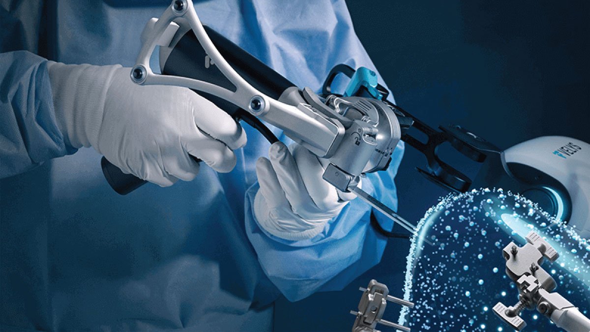 Active Spine Robotics Revolutionized by DePuy Synthes with VELYS System Launch